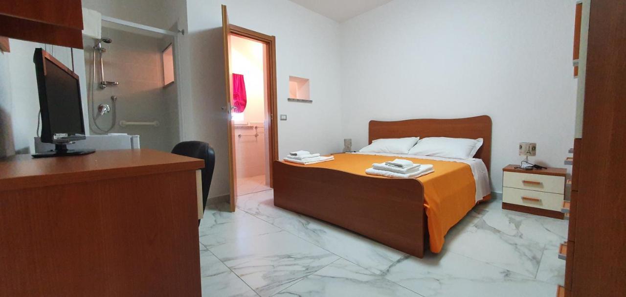 Alepou Guest House Gasperina Exterior foto